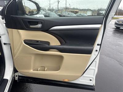 2017 Toyota Highlander XLE - Photo 23 - West Chester, PA 19382