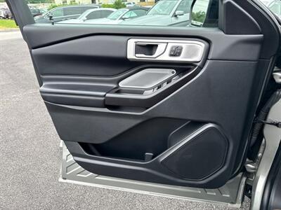 2020 Ford Explorer ST   - Photo 11 - West Chester, PA 19382