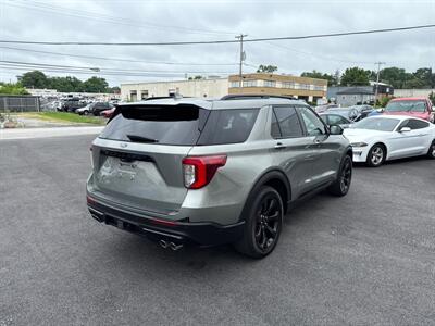 2020 Ford Explorer ST   - Photo 6 - West Chester, PA 19382