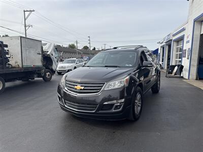 2015 Chevrolet Traverse LT   - Photo 2 - West Chester, PA 19382