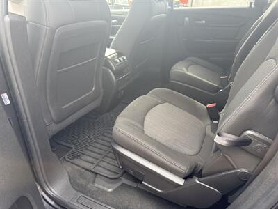 2015 Chevrolet Traverse LT   - Photo 10 - West Chester, PA 19382