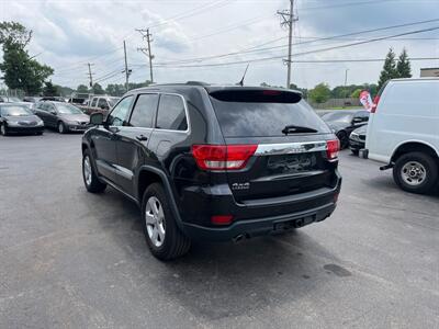 2012 Jeep Grand Cherokee Laredo X   - Photo 8 - West Chester, PA 19382