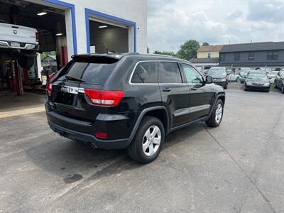 2012 Jeep Grand Cherokee Laredo X   - Photo 6 - West Chester, PA 19382