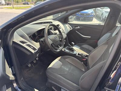 2018 Ford Focus ST   - Photo 9 - West Chester, PA 19382