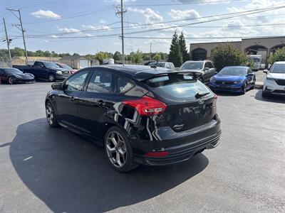 2018 Ford Focus ST   - Photo 8 - West Chester, PA 19382
