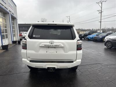 2014 Toyota 4Runner SR5 - Photo 6 - West Chester, PA 19382