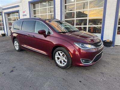 2018 Chrysler Pacifica Touring L Plus - Photo 3 - West Chester, PA 19382