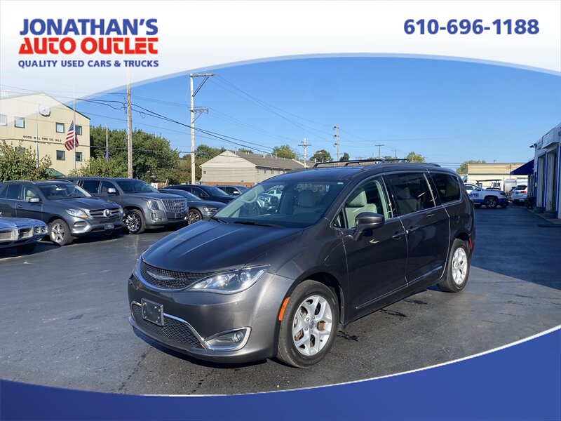 2017 Chrysler Pacifica Touring-L Plus - Photo 1 - West Chester, PA 19382