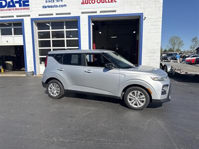 2020 Kia Soul LX   - Photo 3 - West Chester, PA 19382