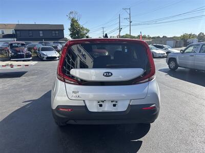 2020 Kia Soul LX   - Photo 6 - West Chester, PA 19382