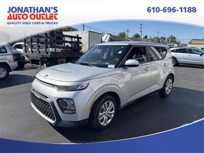2020 Kia Soul LX   - Photo 1 - West Chester, PA 19382