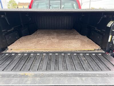 2017 Toyota Tacoma SR V6   - Photo 22 - West Chester, PA 19382