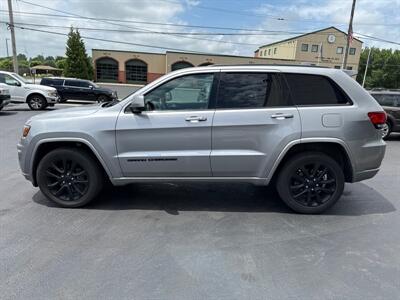2020 Jeep Grand Cherokee Laredo   - Photo 8 - West Chester, PA 19382