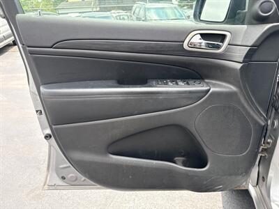 2020 Jeep Grand Cherokee Laredo   - Photo 9 - West Chester, PA 19382