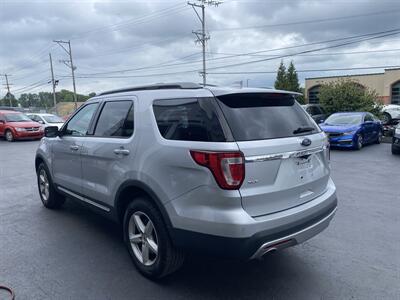 2016 Ford Explorer XLT  202A - Photo 7 - West Chester, PA 19382