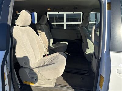 2013 Toyota Sienna LE 8-Passenger   - Photo 16 - West Chester, PA 19382