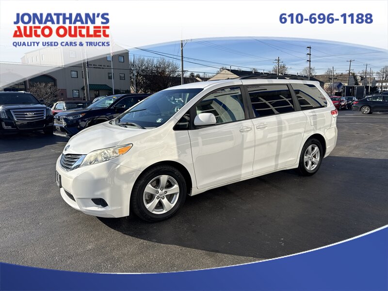 2013 Toyota Sienna LE