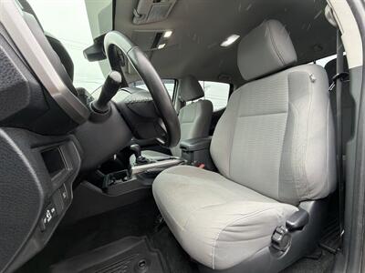 2019 Toyota Tacoma SR5 V6 - Photo 9 - West Chester, PA 19382