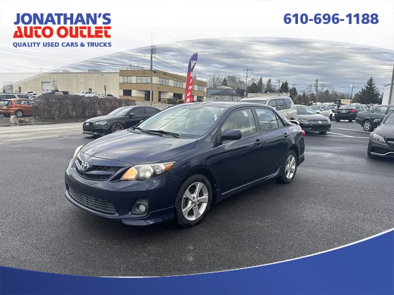 2011 Toyota Corolla S's photo