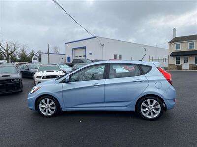 2012 Hyundai ACCENT SE   - Photo 8 - West Chester, PA 19382