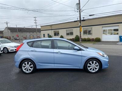 2012 Hyundai ACCENT SE   - Photo 4 - West Chester, PA 19382