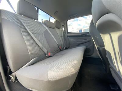 2015 Toyota Tacoma V6 - Photo 12 - West Chester, PA 19382