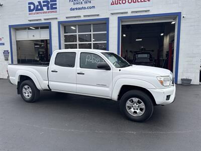 2015 Toyota Tacoma V6   - Photo 2 - West Chester, PA 19382