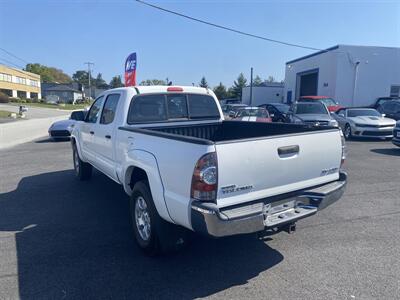 2015 Toyota Tacoma V6   - Photo 7 - West Chester, PA 19382