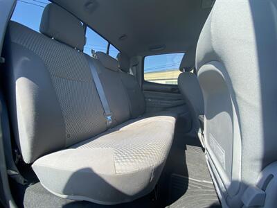 2015 Toyota Tacoma V6   - Photo 13 - West Chester, PA 19382
