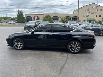 2019 Lexus ES 350   - Photo 8 - West Chester, PA 19382