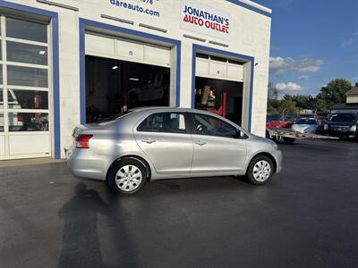2010 Toyota Yaris   - Photo 7 - West Chester, PA 19382