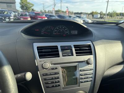 2010 Toyota Yaris   - Photo 12 - West Chester, PA 19382