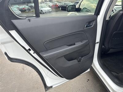 2017 Chevrolet Equinox LT - Photo 14 - West Chester, PA 19382