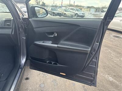 2015 Toyota Venza XLE   - Photo 20 - West Chester, PA 19382