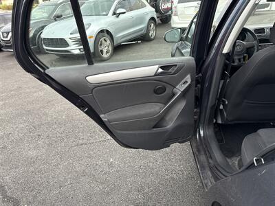 2012 Volkswagen Golf 2.5L PZEV   - Photo 15 - West Chester, PA 19382