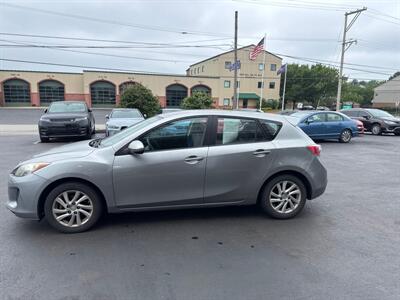 2012 Mazda Mazda3 i Touring   - Photo 2 - West Chester, PA 19382