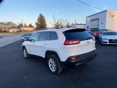 2016 Jeep Cherokee Latitude   - Photo 7 - West Chester, PA 19382