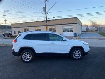 2016 Jeep Cherokee Latitude   - Photo 4 - West Chester, PA 19382