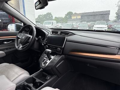 2018 Honda CR-V Touring   - Photo 17 - West Chester, PA 19382