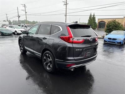 2018 Honda CR-V Touring   - Photo 5 - West Chester, PA 19382