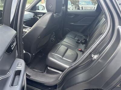 2018 Jaguar F-PACE 20d R-Sport - Photo 11 - West Chester, PA 19382