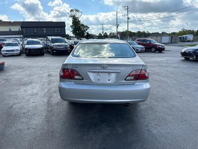 2002 Lexus ES 300   - Photo 7 - West Chester, PA 19382