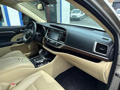 2015 Toyota Highlander Limited   - Photo 19 - West Chester, PA 19382