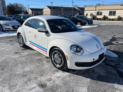 2012 Volkswagen Beetle-Classic 2.5L PZEV   - Photo 5 - West Chester, PA 19382