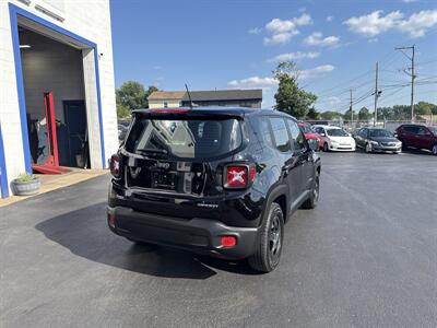 2017 Jeep Renegade Sport   - Photo 8 - West Chester, PA 19382