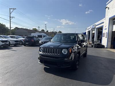 2017 Jeep Renegade Sport   - Photo 2 - West Chester, PA 19382