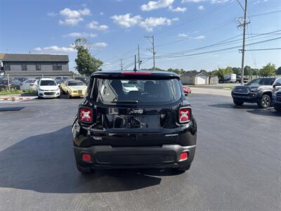 2017 Jeep Renegade Sport   - Photo 9 - West Chester, PA 19382