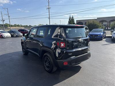 2017 Jeep Renegade Sport   - Photo 10 - West Chester, PA 19382