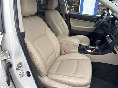 2015 Subaru Outback 2.5i Limited   - Photo 7 - West Chester, PA 19382