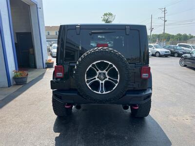 2015 Jeep Wrangler Rubicon   - Photo 8 - West Chester, PA 19382